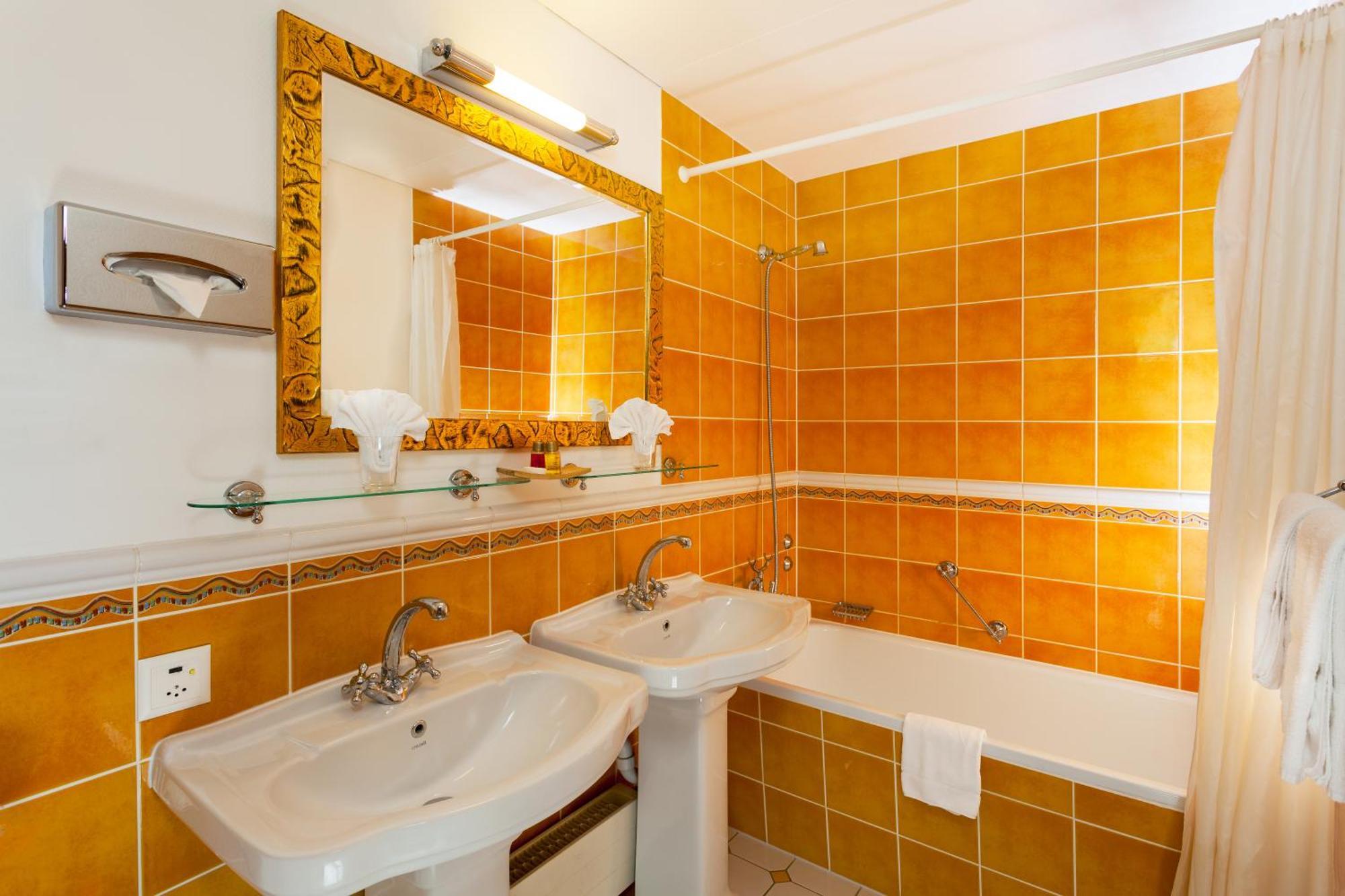 Sporthotel Wildstrubel Ленк Екстер'єр фото