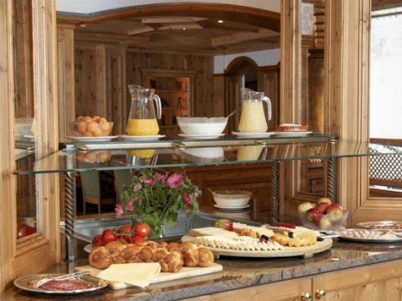 Sporthotel Wildstrubel Ленк Екстер'єр фото